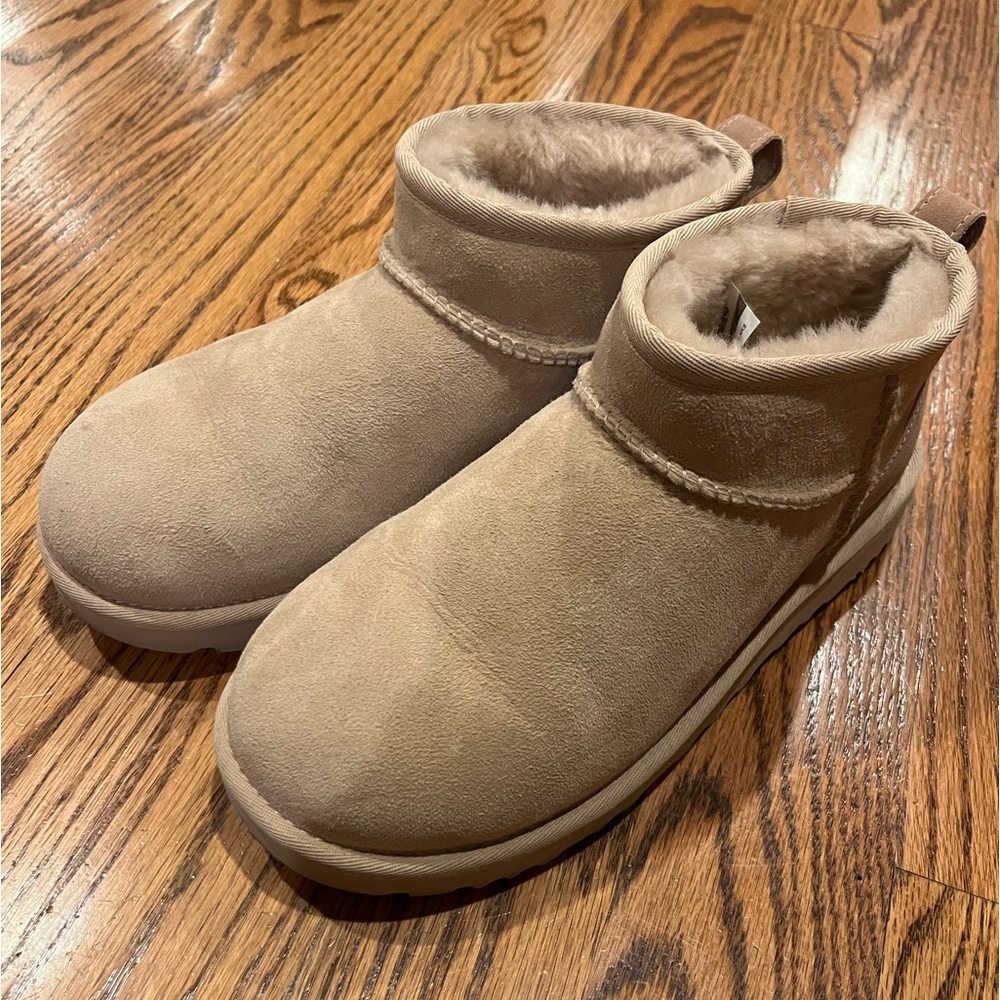 Ultra Mini Uggs- **worn once**